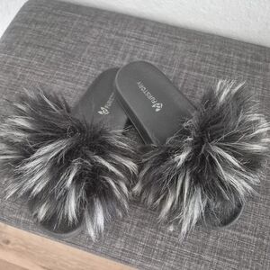 Black/White Long Fur Sandals. Rubber Soles! Like New!